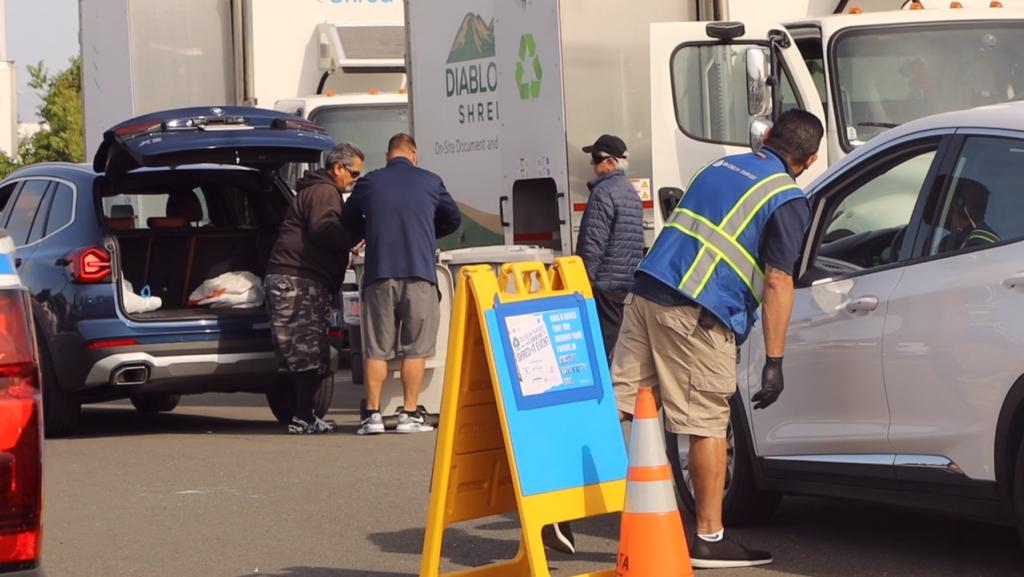 Group shredding - multiple cars unloading shredding Shred It 2025 group of cars unloading shredding shred it 2025